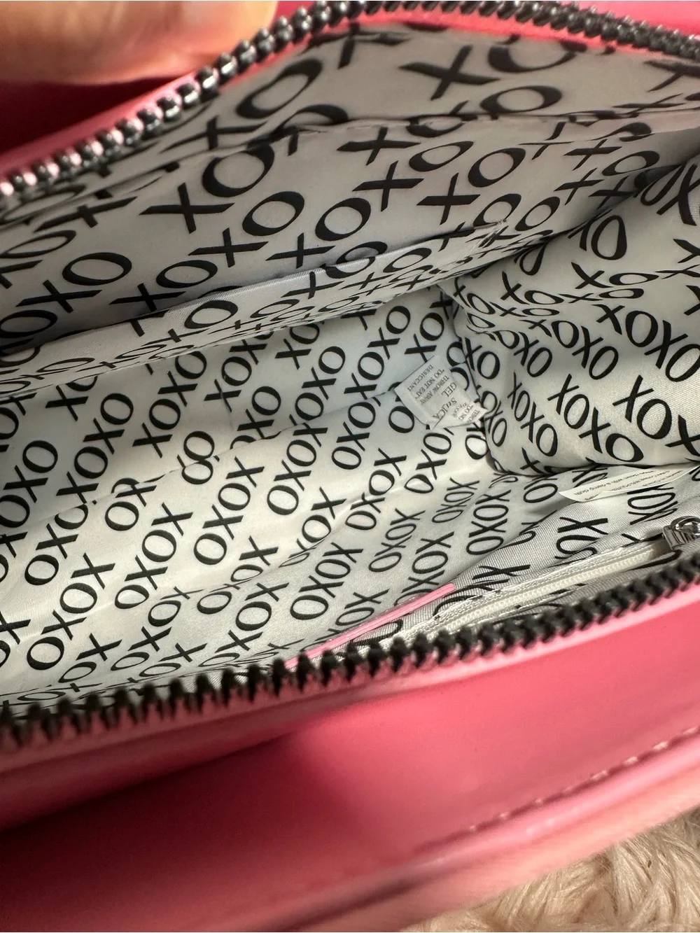 Pink XOXO Tote Handbag - Stylish Women's Bag